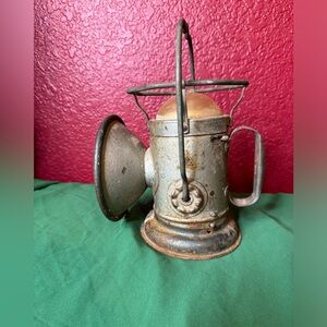 Vintage Delta Electric Co Lantern